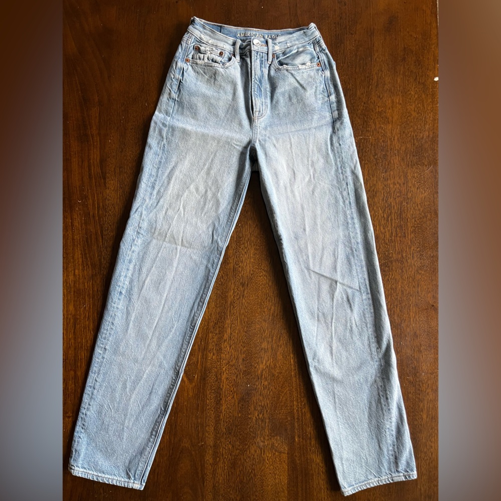 American Eagle Outfitters Light Blue Denim Straight Jeans - Size 00